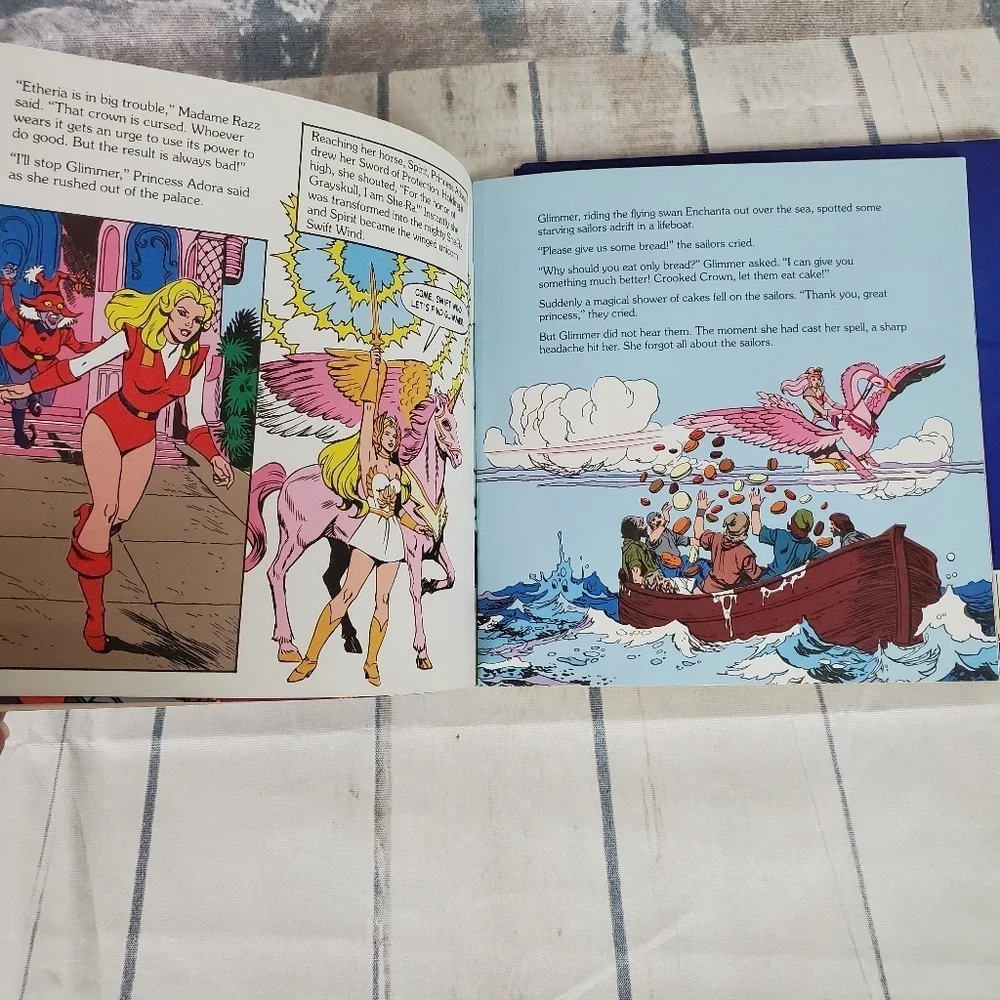 Masters of the Universe Princess of Power  Books - Picture 14 of 15